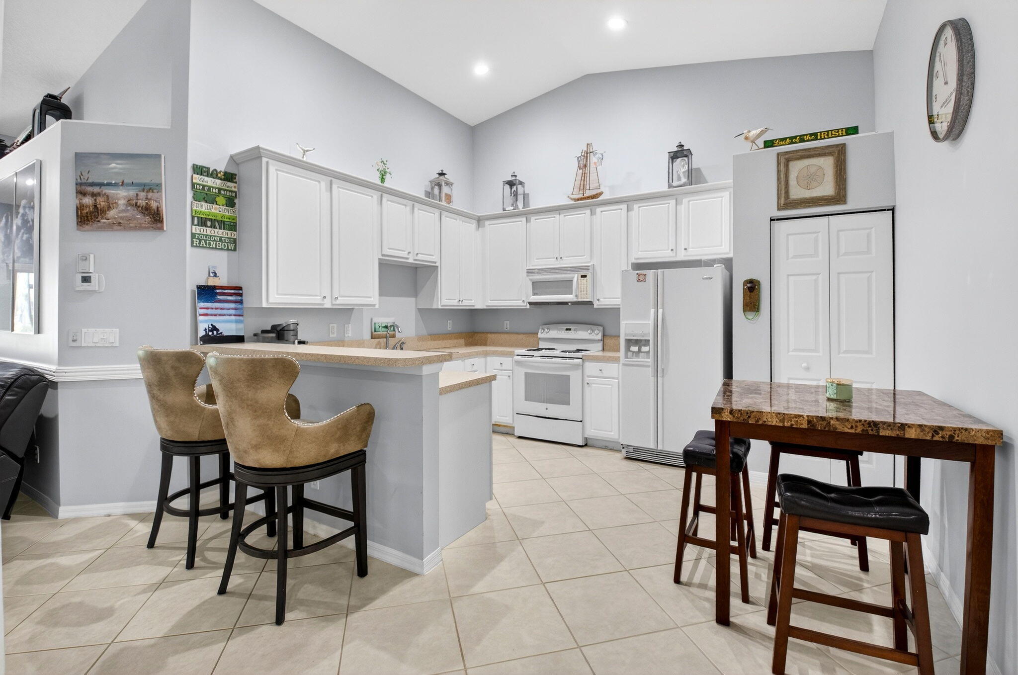 TUSCANY BAY - Residential