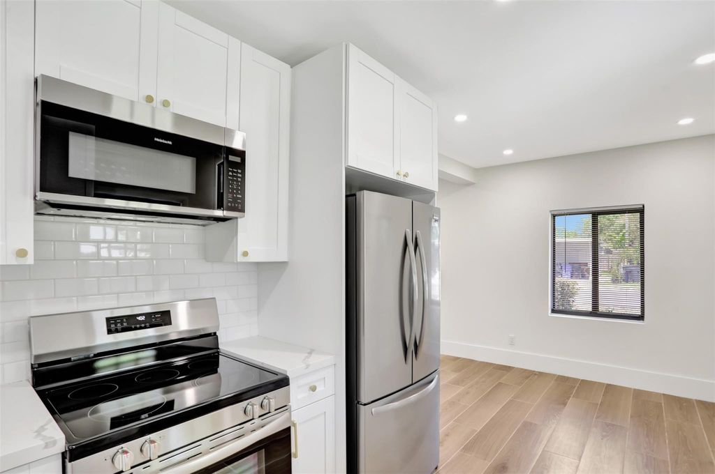 Photo of 1310 SW 28th Street, Fort Lauderdale, FL 33315 (MLS # F10439318)