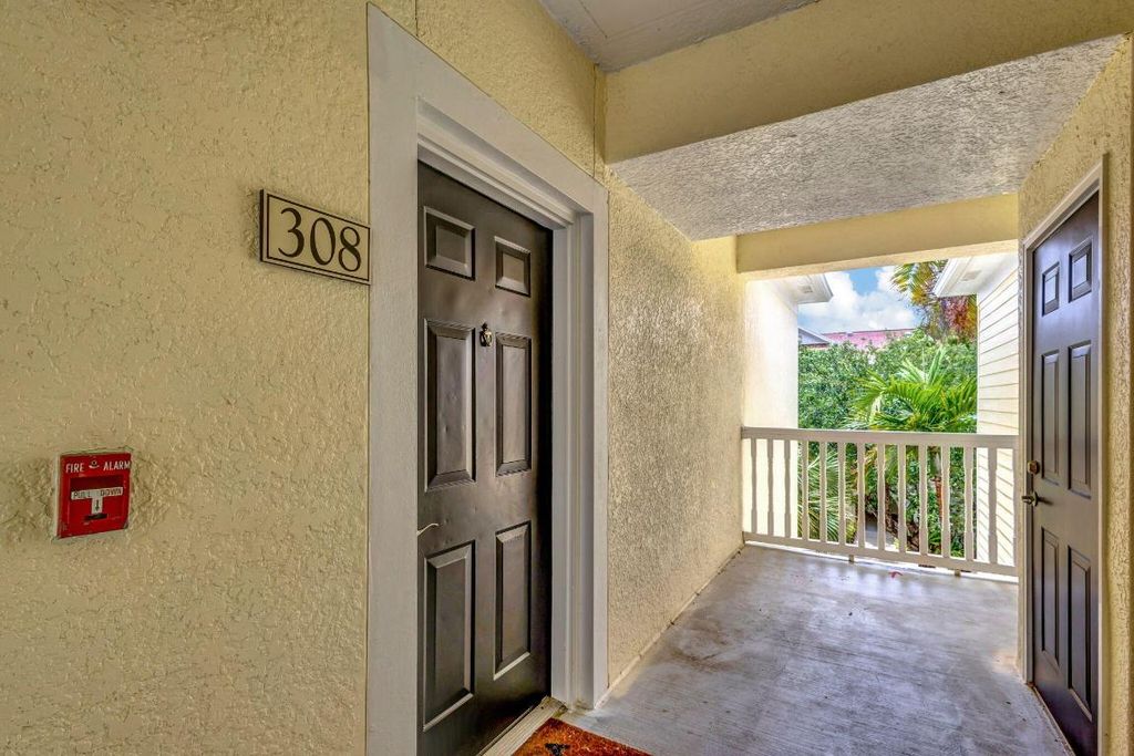 Photo of 225 Murcia Drive #308, Jupiter, FL 33458 (MLS # R10983697)