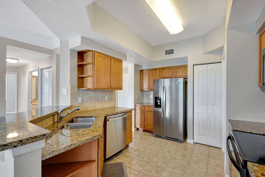 Photo of 225 Murcia Drive #308, Jupiter, FL 33458 (MLS # R10983697)