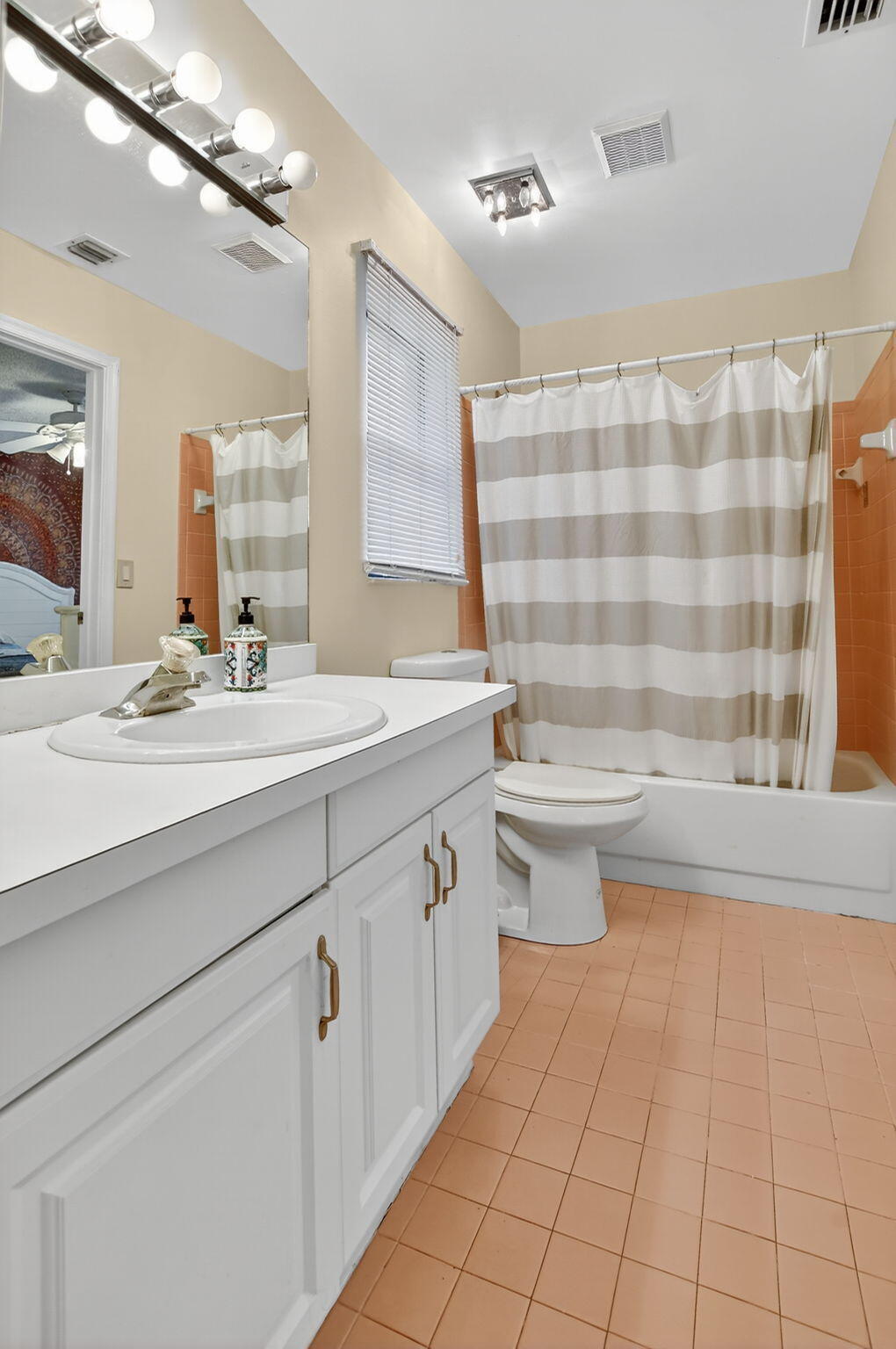 TRACT G OF MISSION BAY - Residential