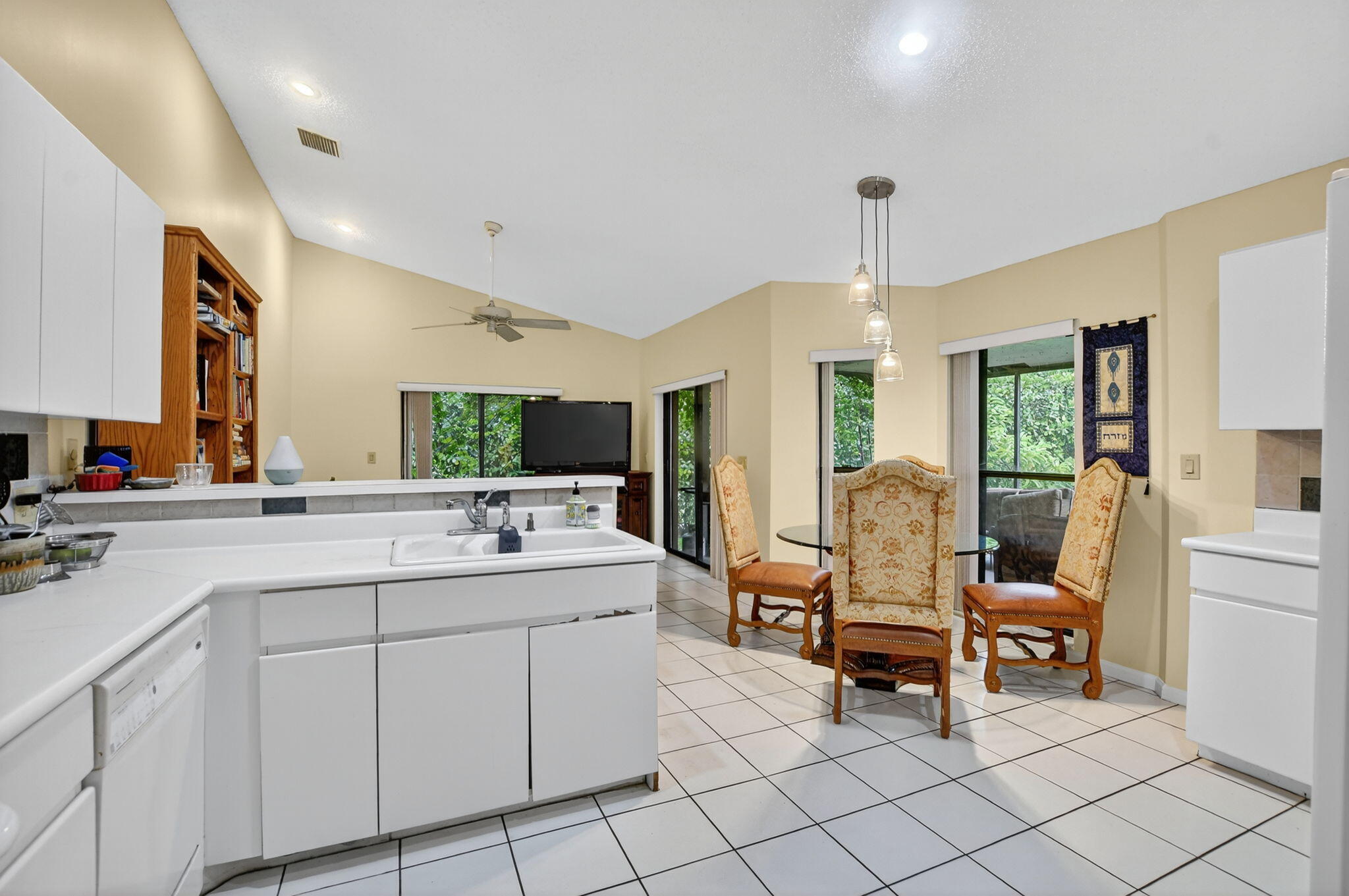 TRACT G OF MISSION BAY - Residential