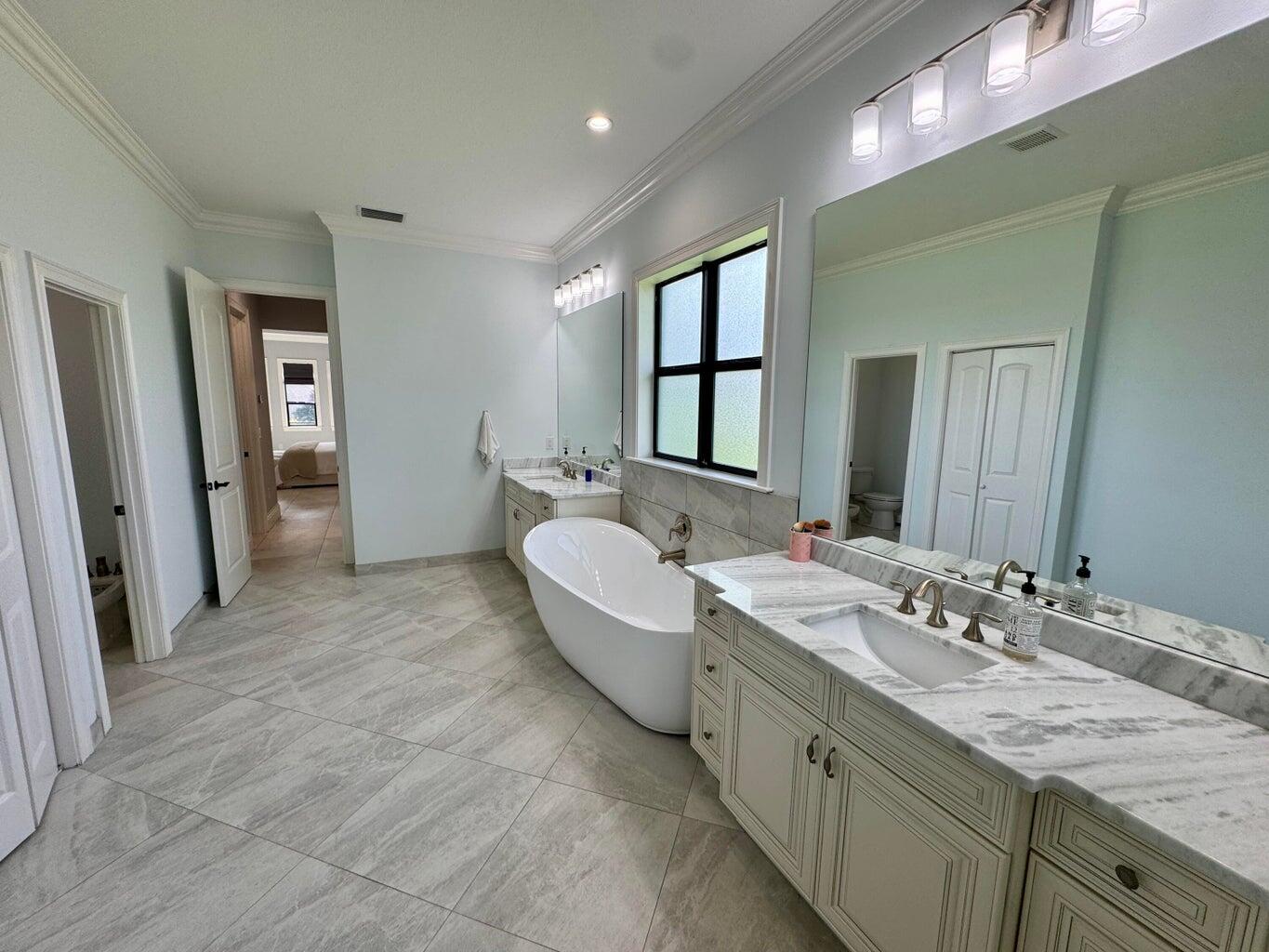 FIRST REPLAT OF RIVER POINT PUD - Residential Lease