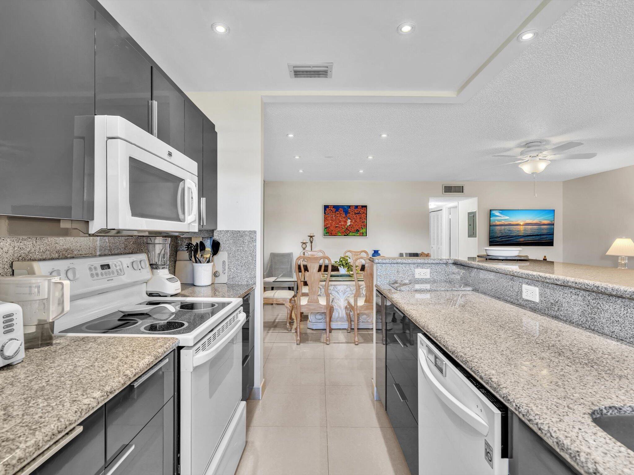 HIGH POINT OF DELRAY SEC - Residential