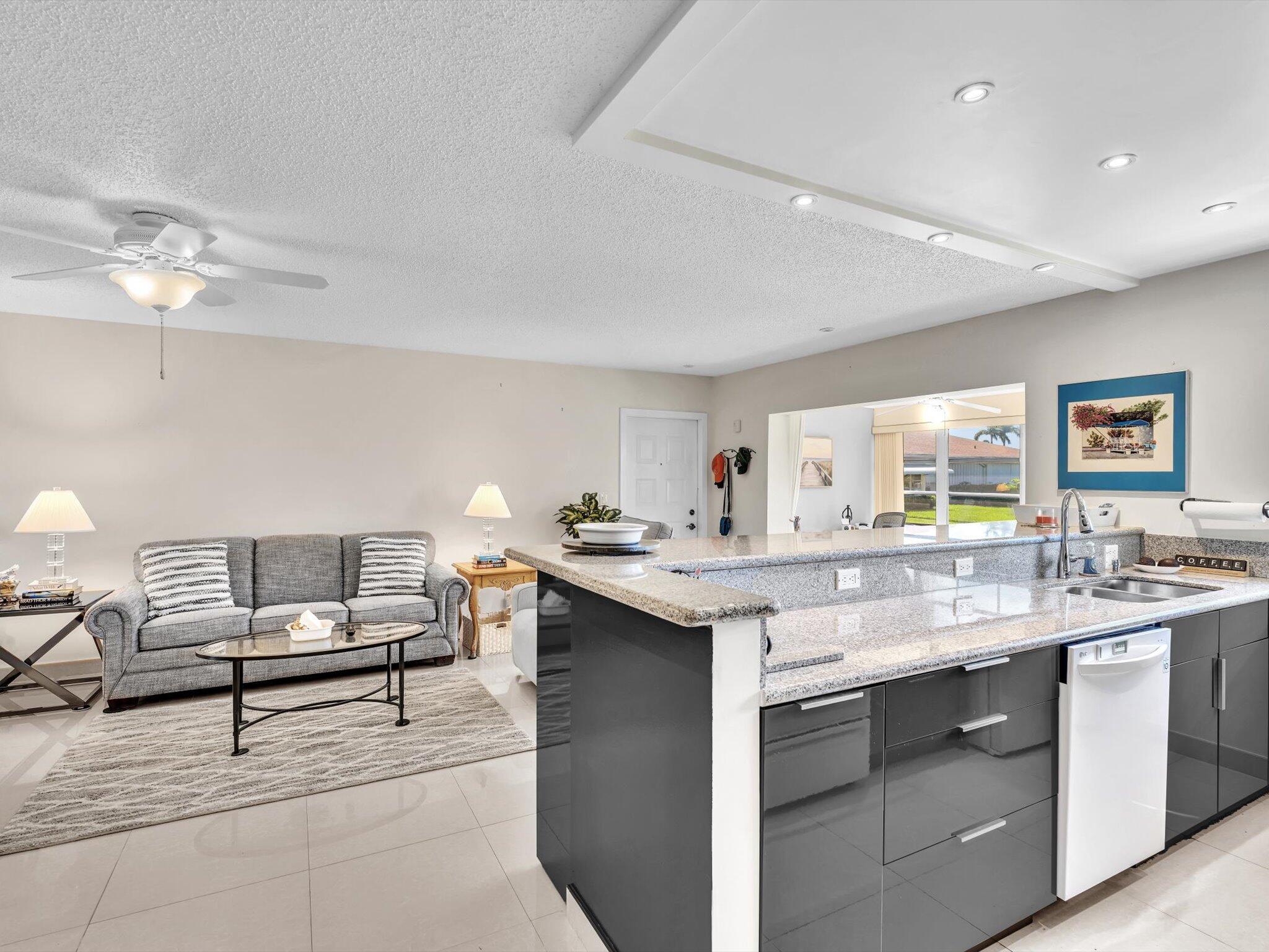 HIGH POINT OF DELRAY SEC - Residential