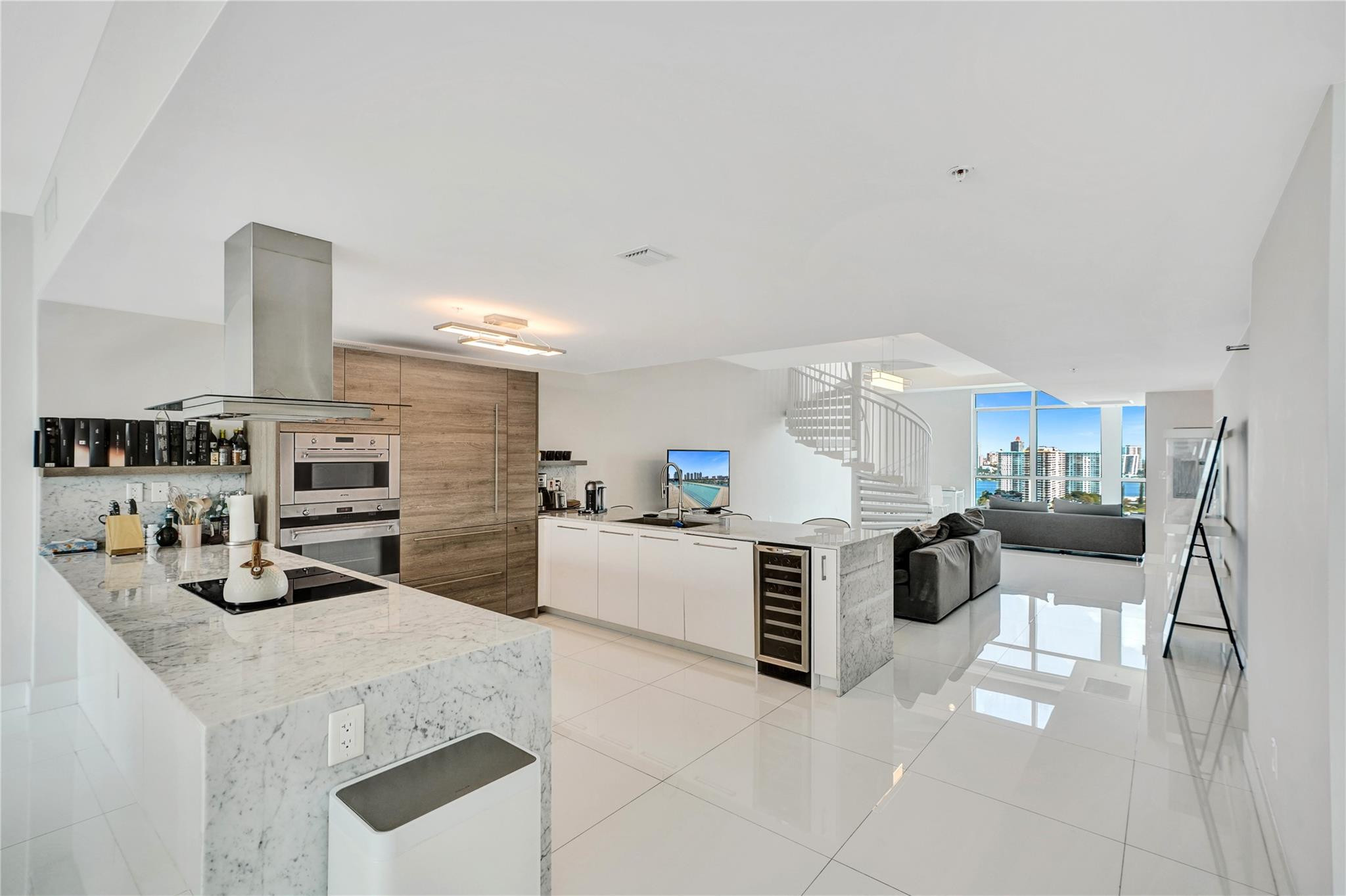 400 SUNNY ISLES - Residential