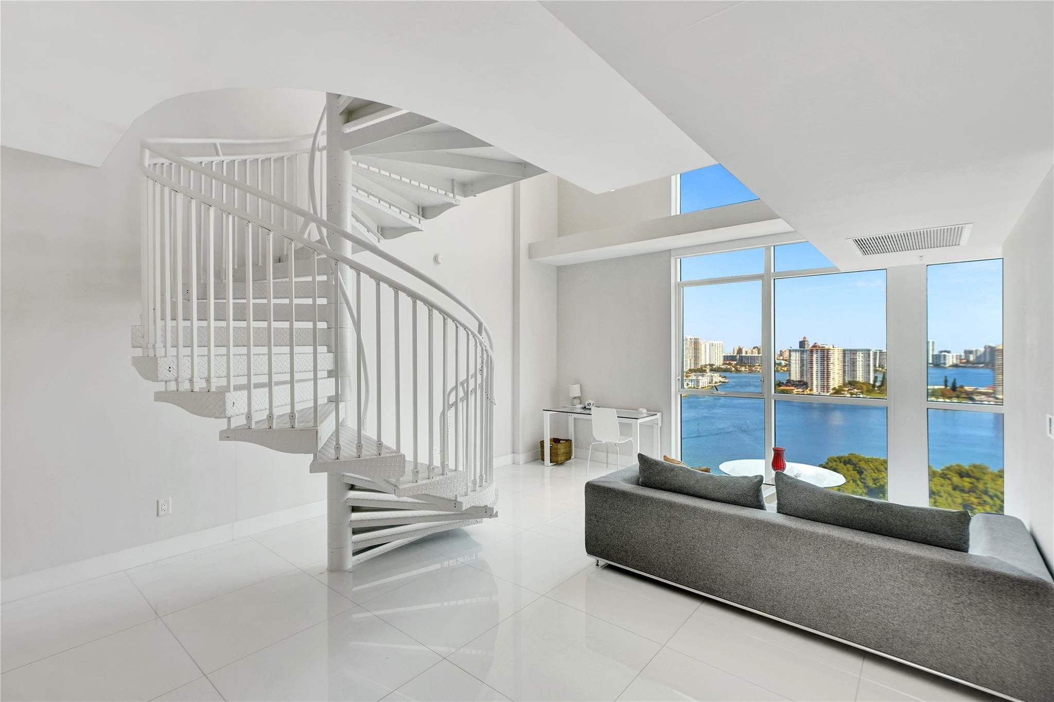 400 SUNNY ISLES - Residential