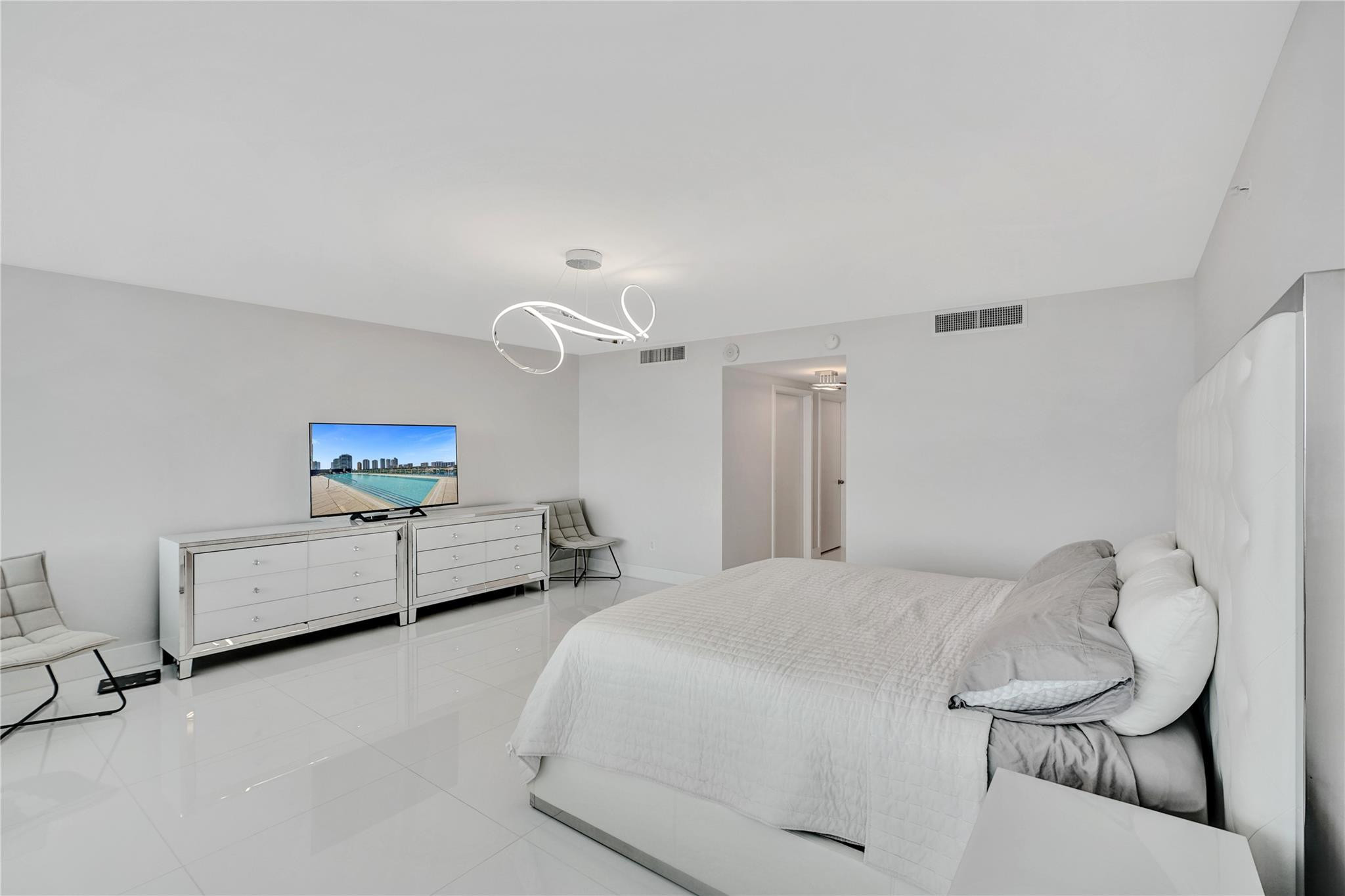400 SUNNY ISLES - Residential