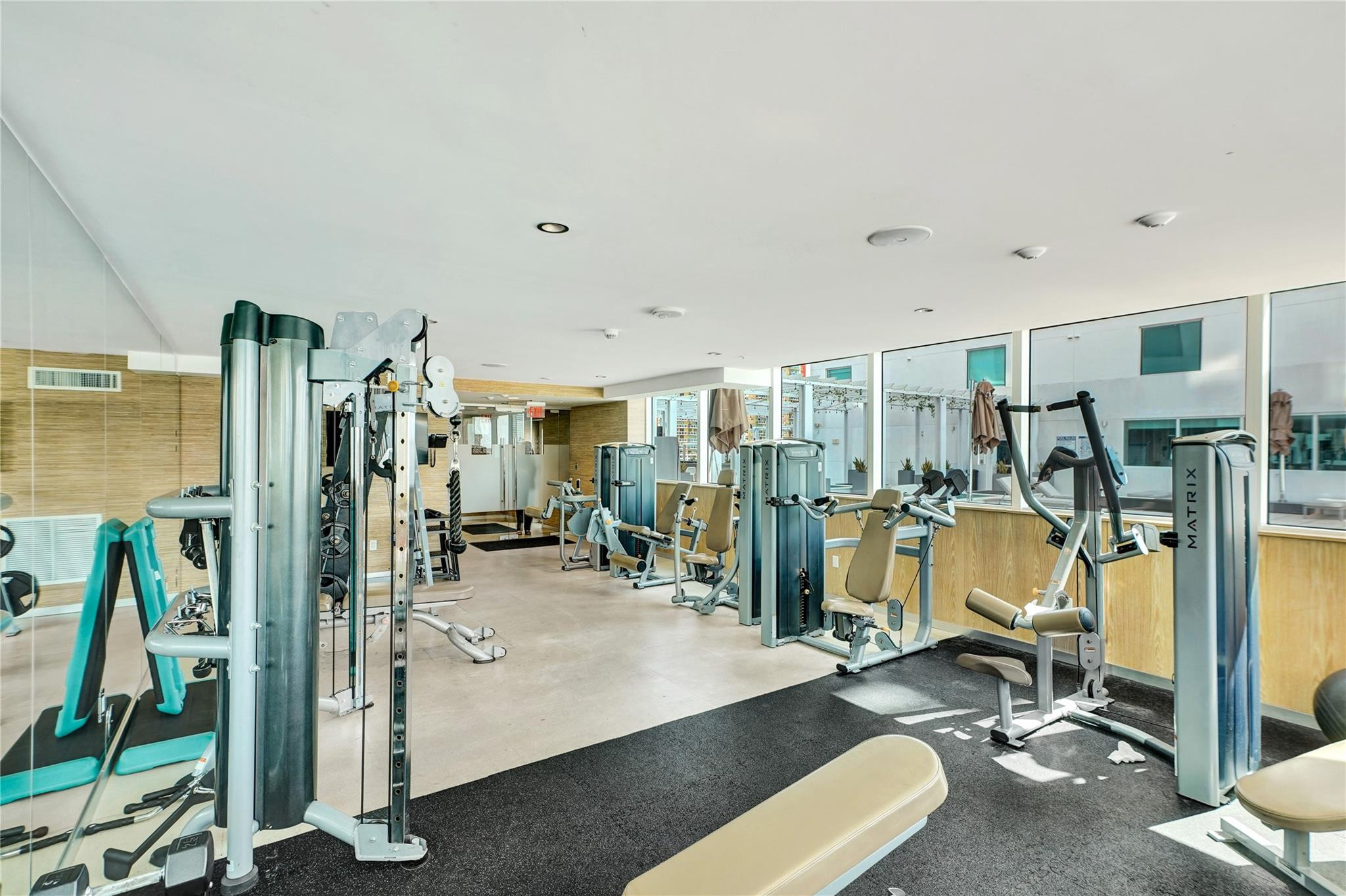 400 SUNNY ISLES - Residential