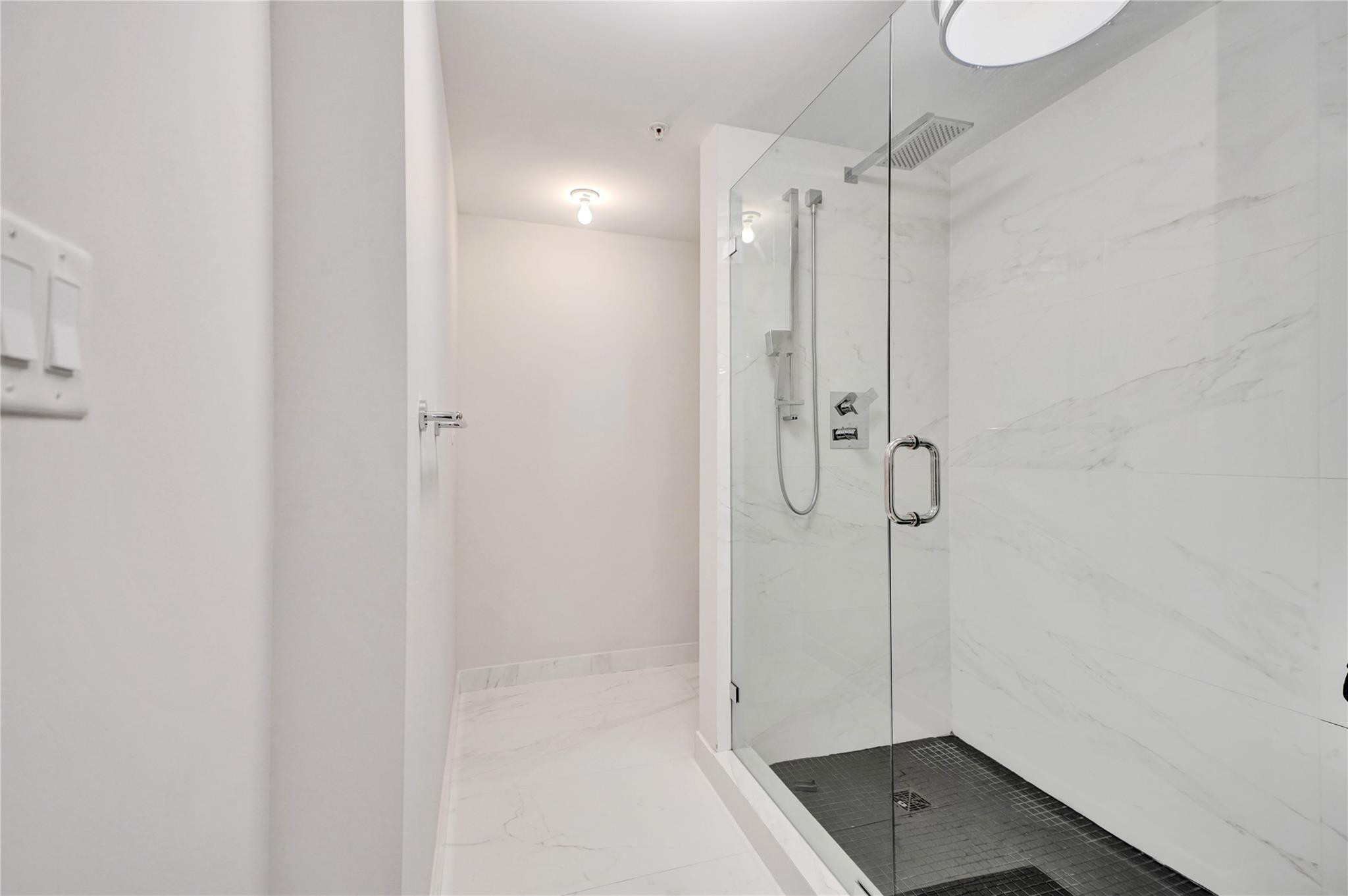 400 SUNNY ISLES - Residential