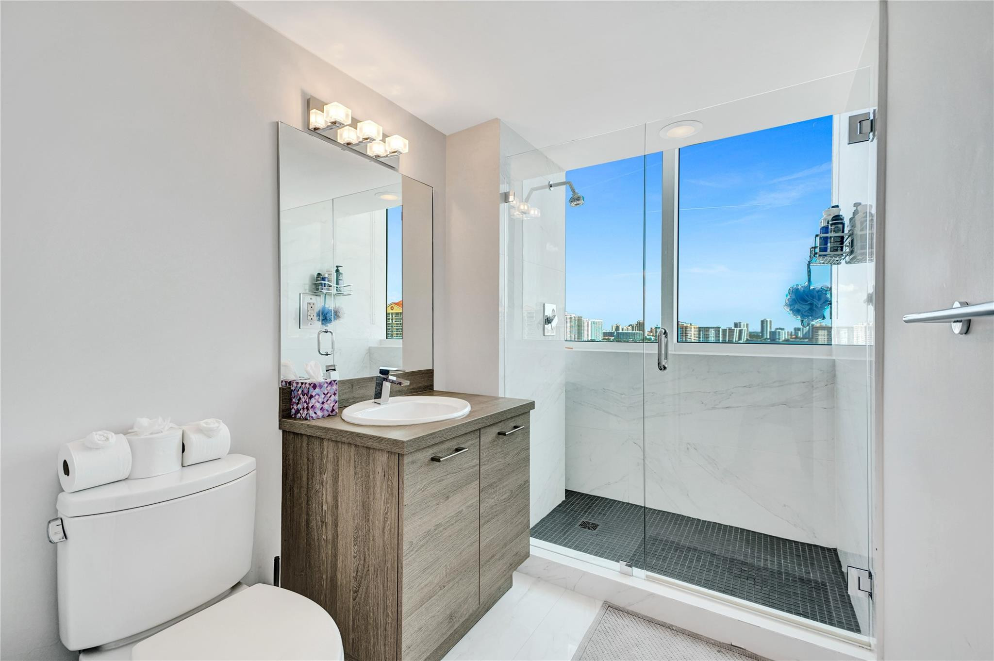 400 SUNNY ISLES - Residential