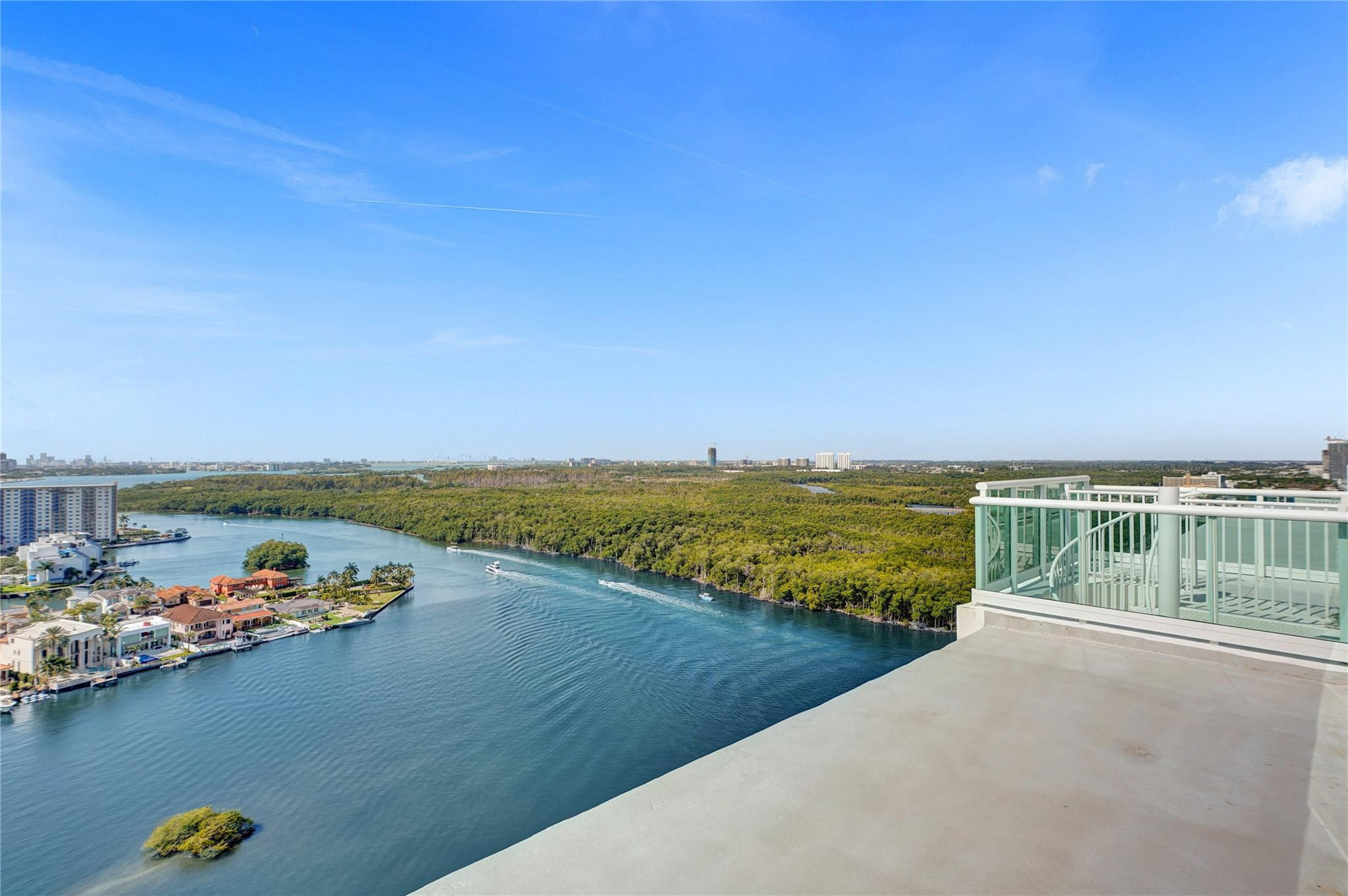 400 SUNNY ISLES - Residential