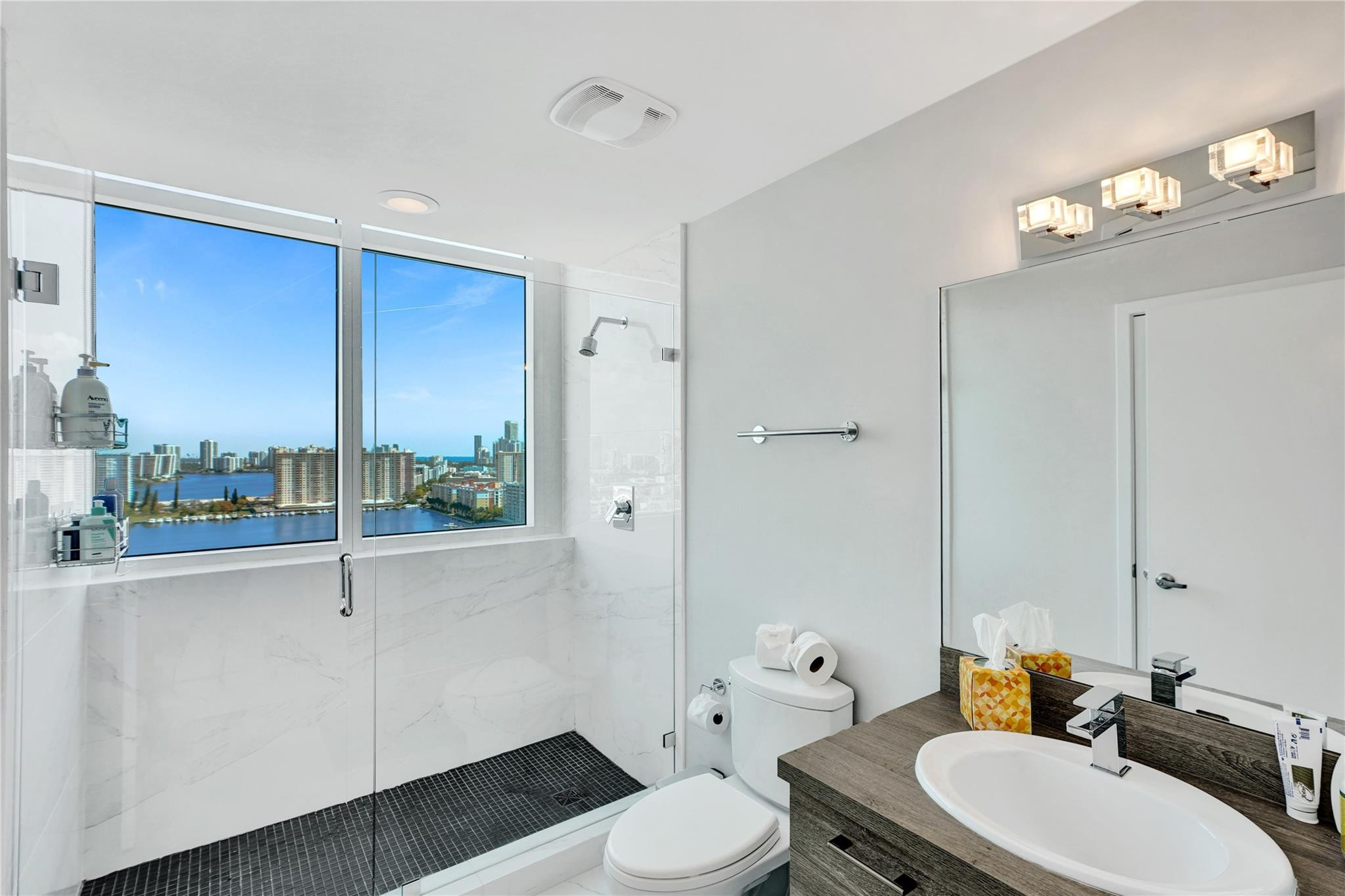 400 SUNNY ISLES - Residential