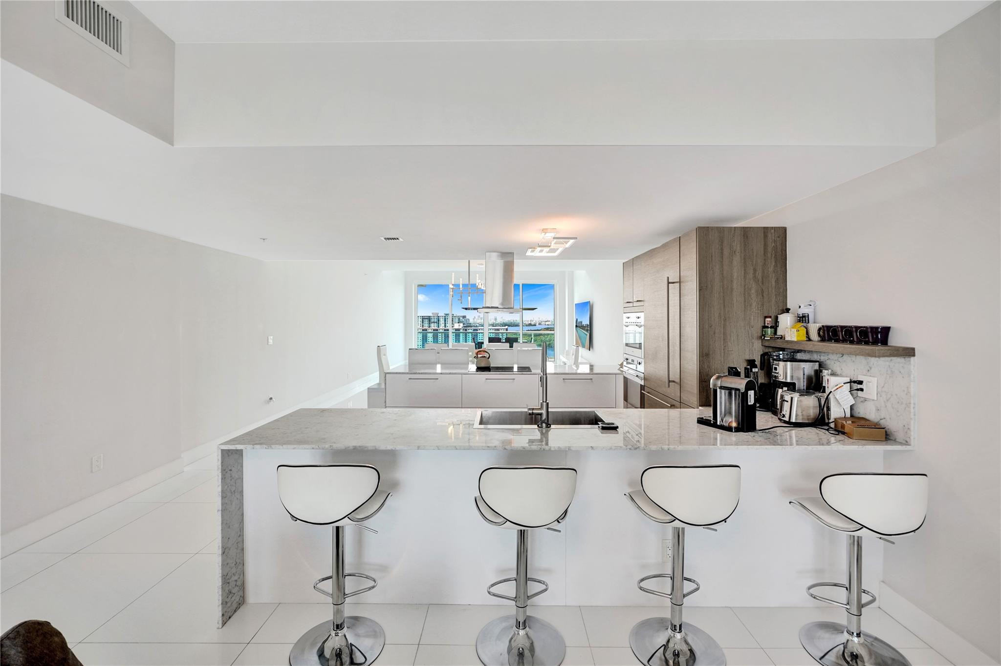 400 SUNNY ISLES - Residential