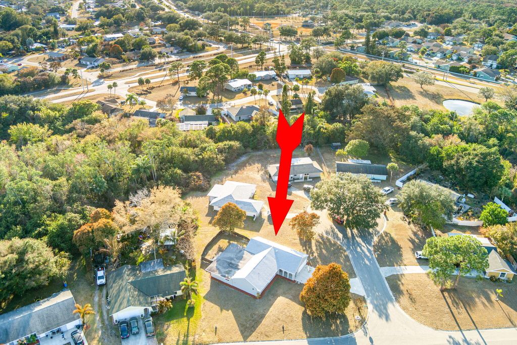 Photo of 1522 SE Hearne Court, Port Saint Lucie, FL 34952 (MLS # R11162648)