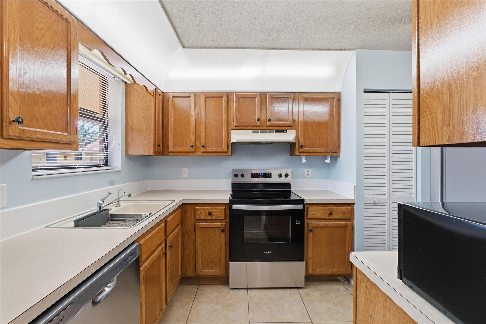 Waters Edge - Residential