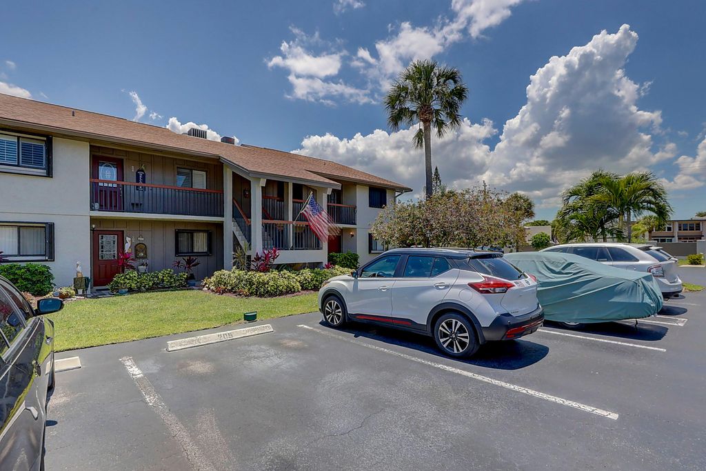 Photo of 1600 NE Dixie Highway #12-106, Jensen Beach, FL 34957 (MLS # R10801348)