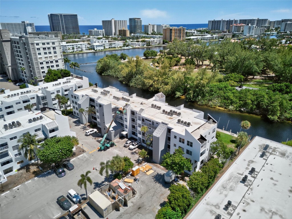 2850 NE 14th Street 410B