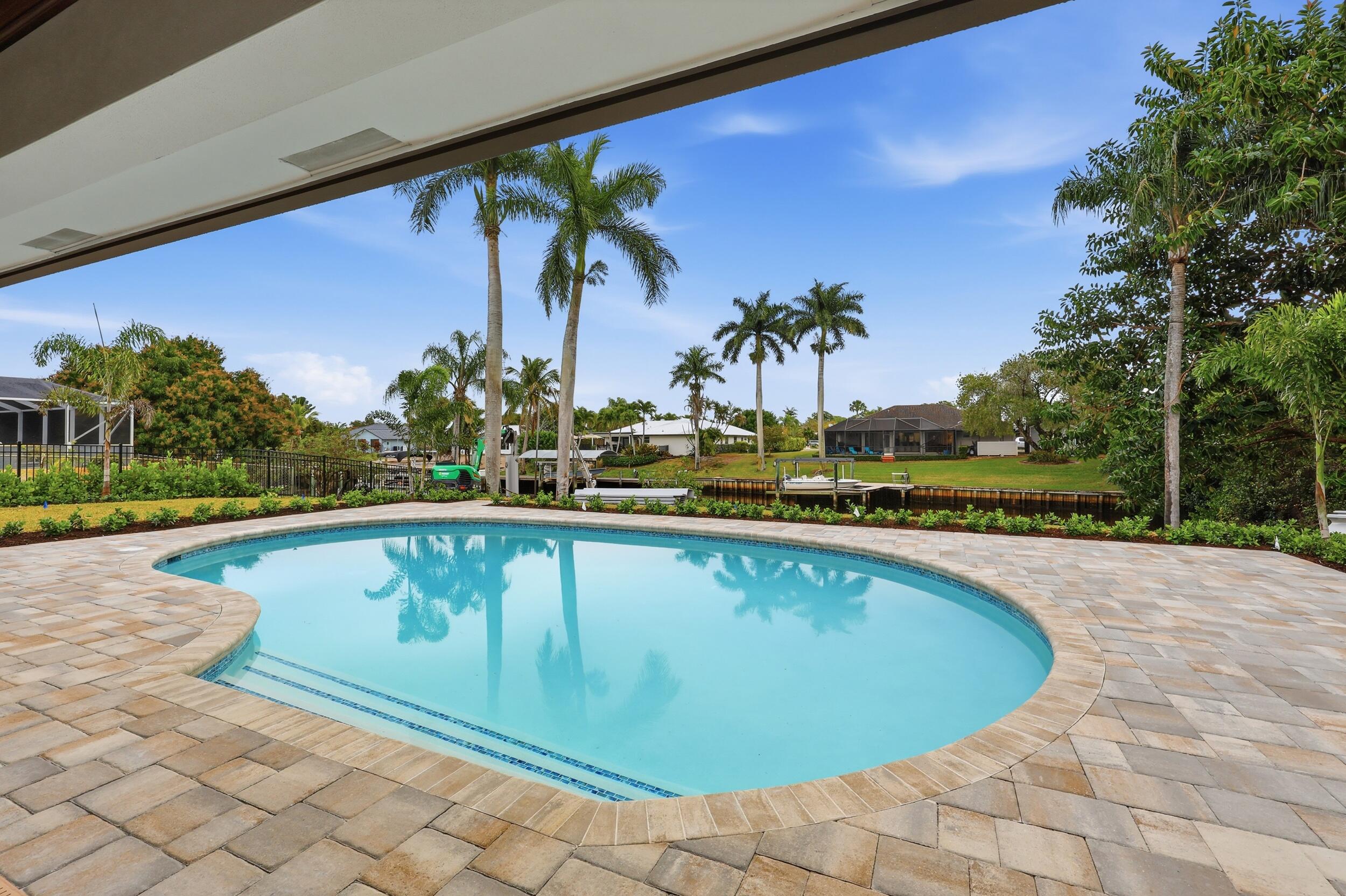 HIDEAWAY ISLES - Residential