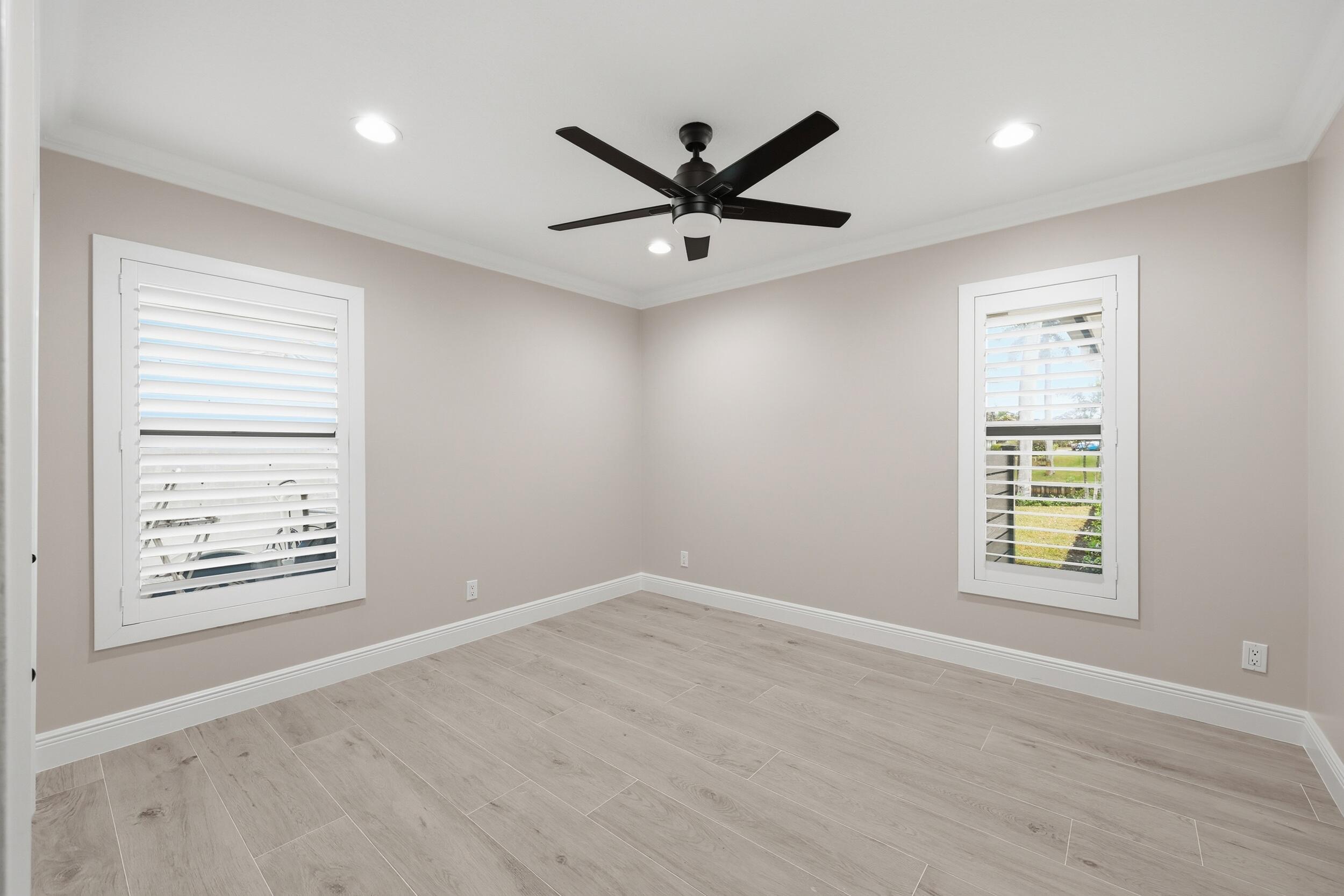 HIDEAWAY ISLES - Residential