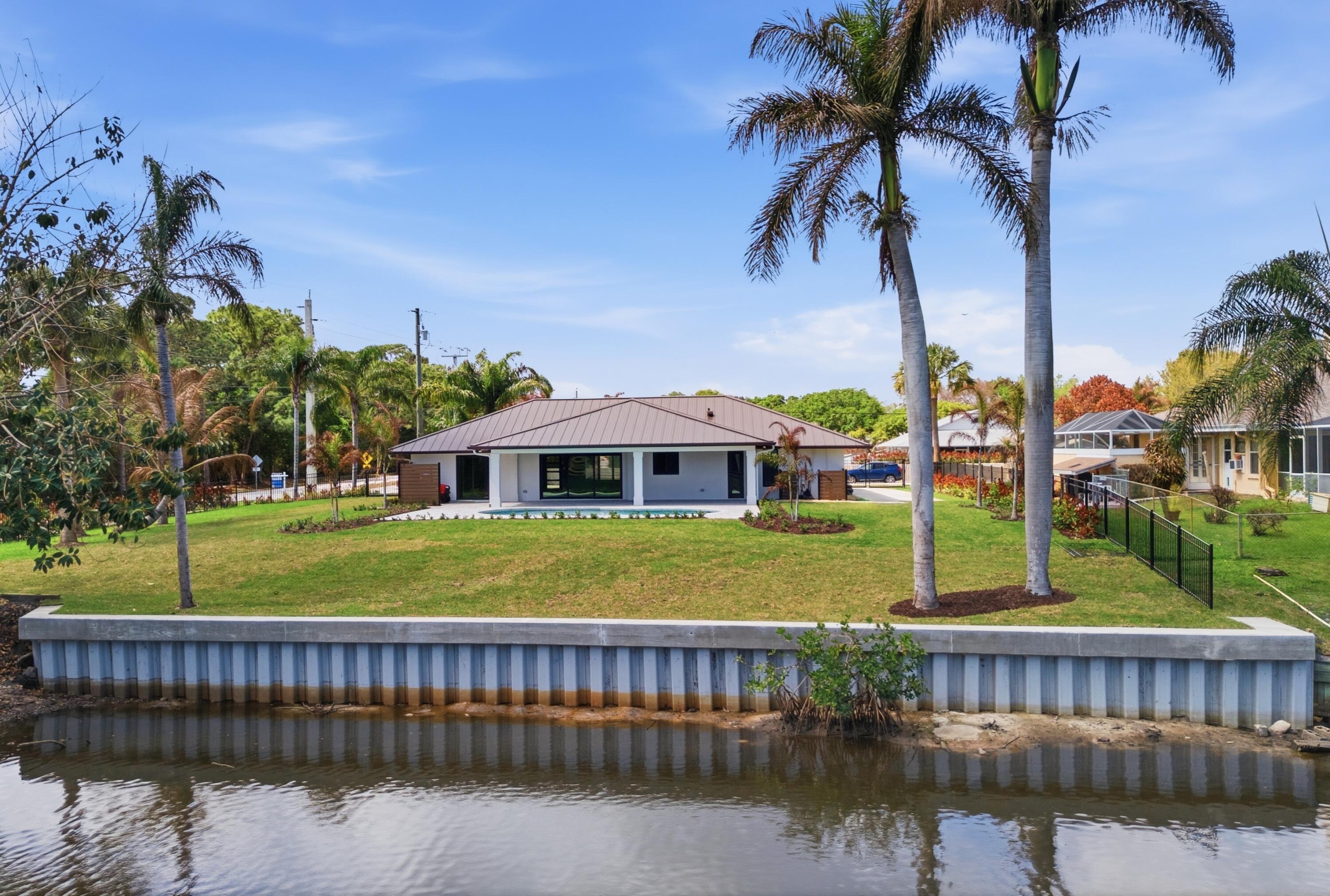 HIDEAWAY ISLES - Residential