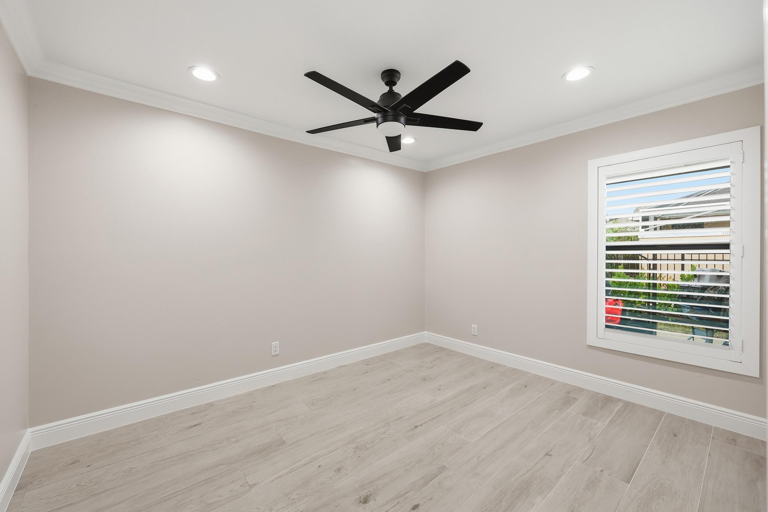 HIDEAWAY ISLES - Residential