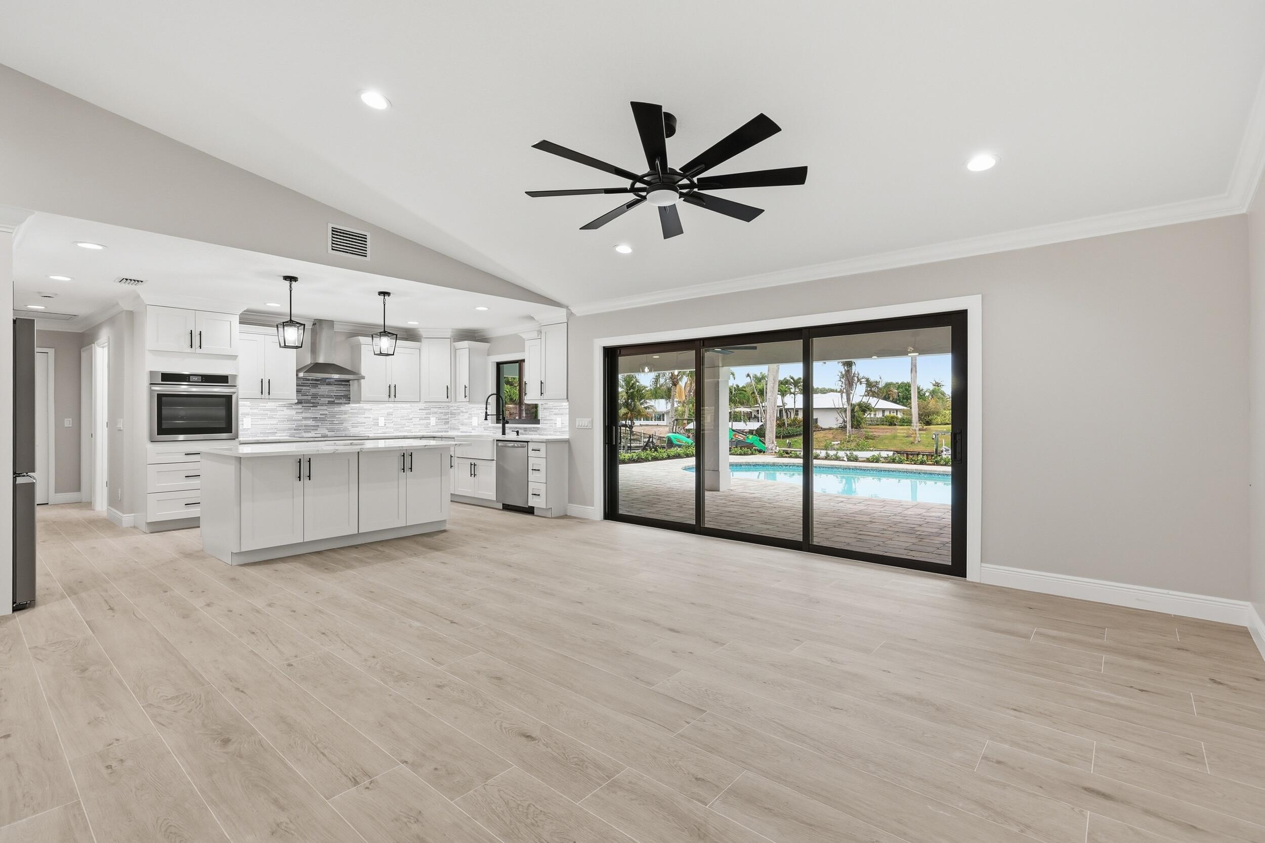 HIDEAWAY ISLES - Residential