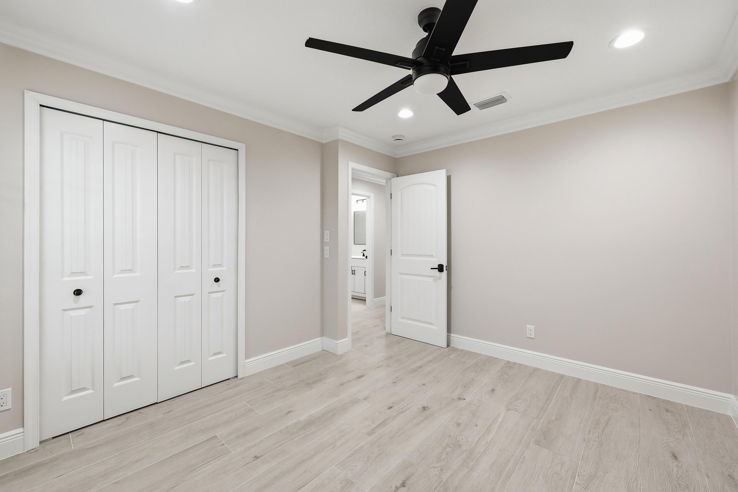 HIDEAWAY ISLES - Residential