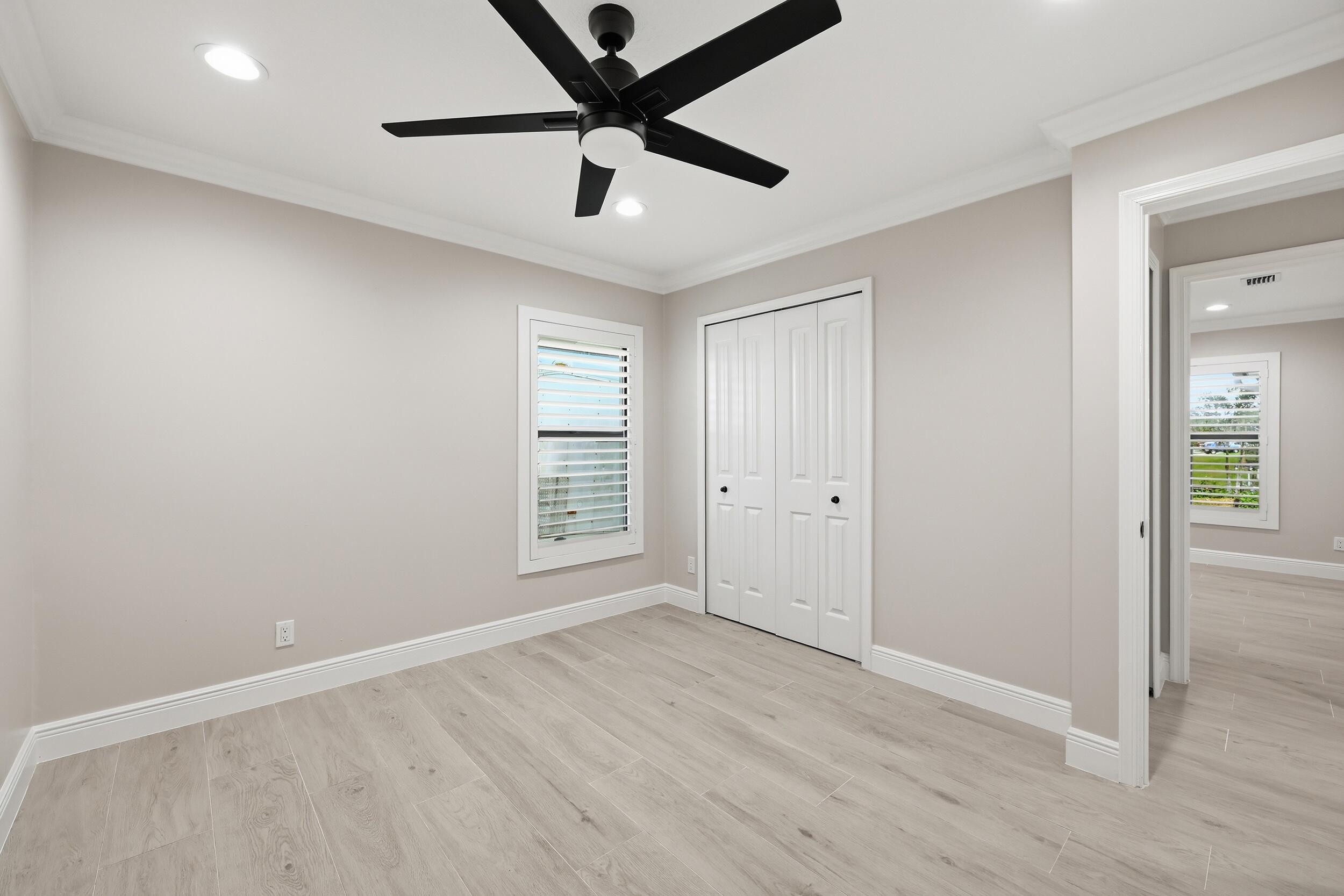 HIDEAWAY ISLES - Residential