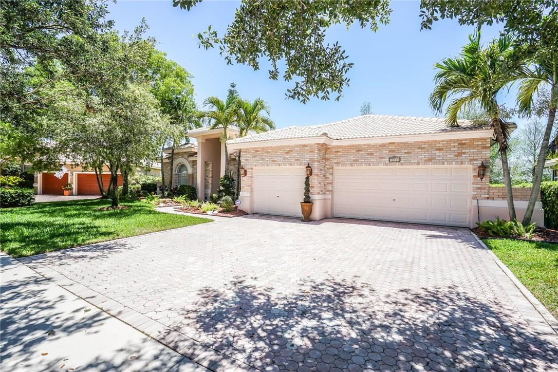 Country Glen 154-49 B - Residential