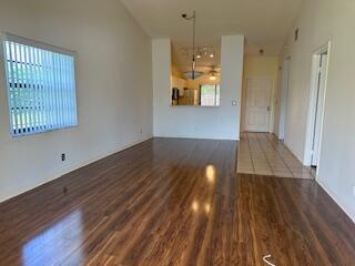 OAKWOOD II - Residential