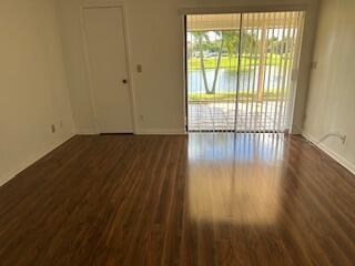 OAKWOOD II - Residential