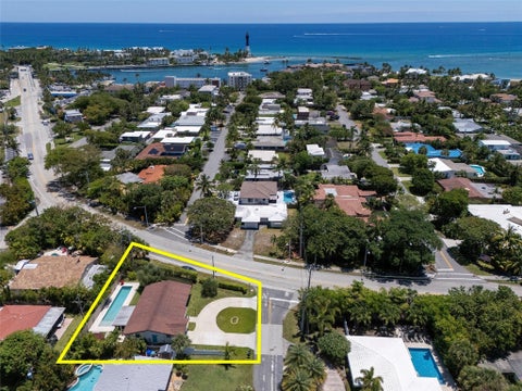 Photo of 3213 Dover Road, Pompano Beach, FL 33062 (MLS # B26015064)
