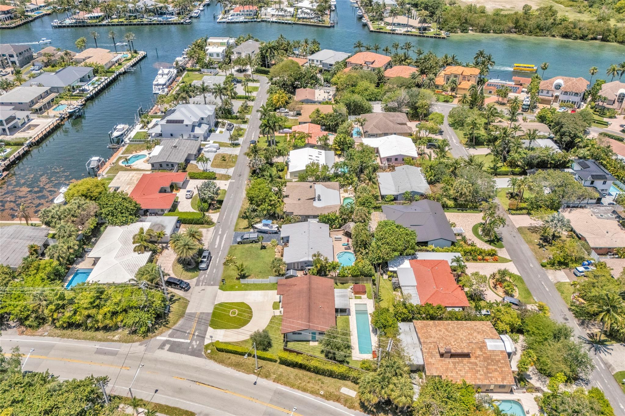 HILLSBORO SHORES SEC - Residential