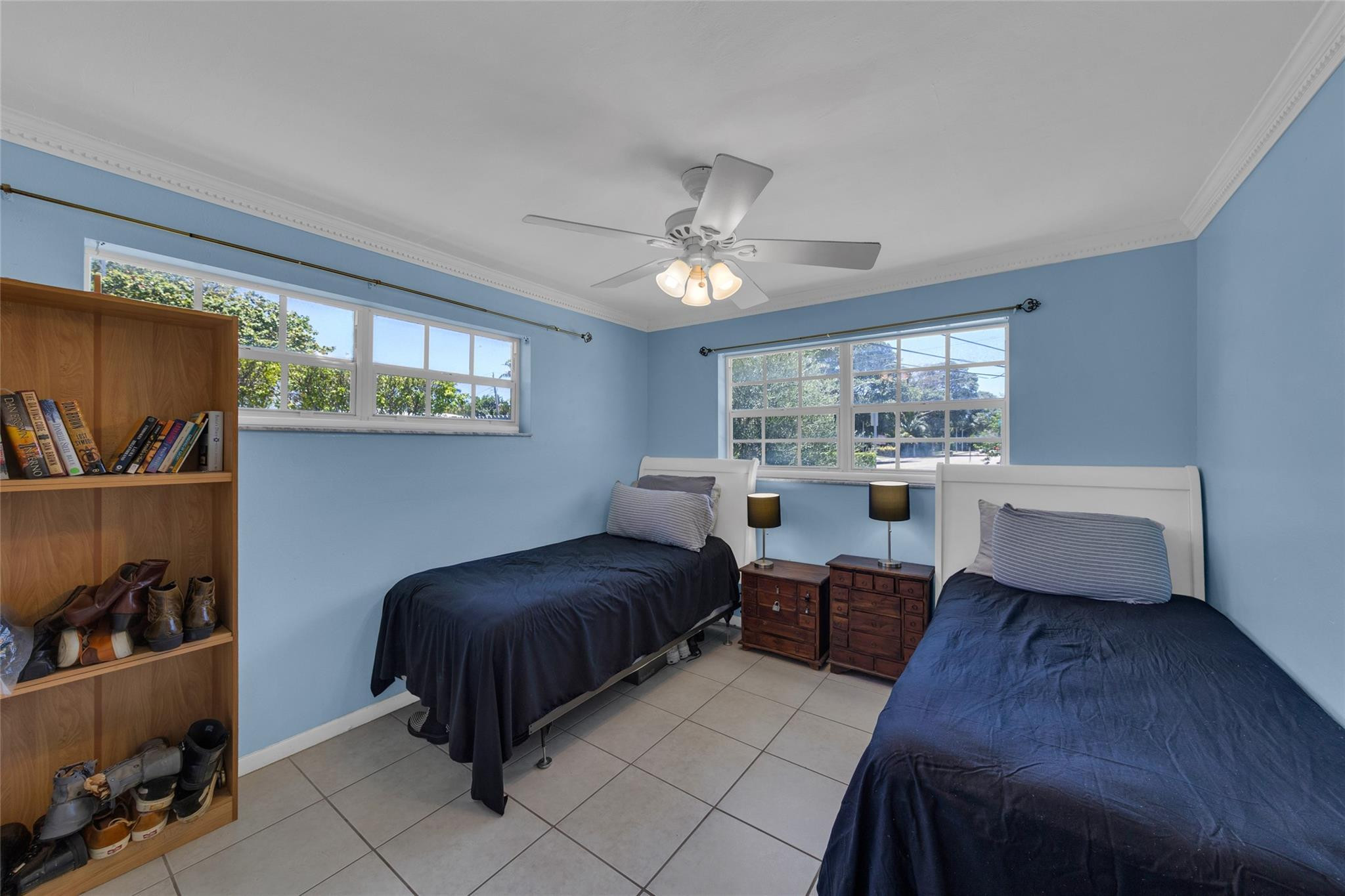 HILLSBORO SHORES SEC - Residential