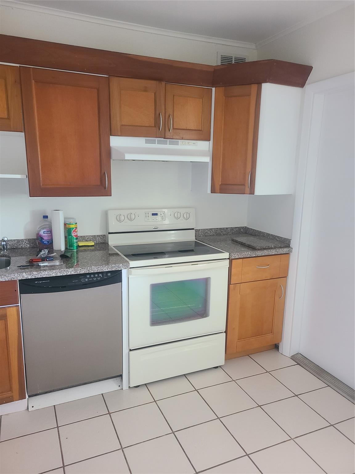 All Tiles, Great Waterfront Views, Across the Street from Harrah's Pompano in Palm Aire Country Club. Rent Includes Cable and High-Speed Internet. Assoc. requires at least one tenant have a 700+ credit score