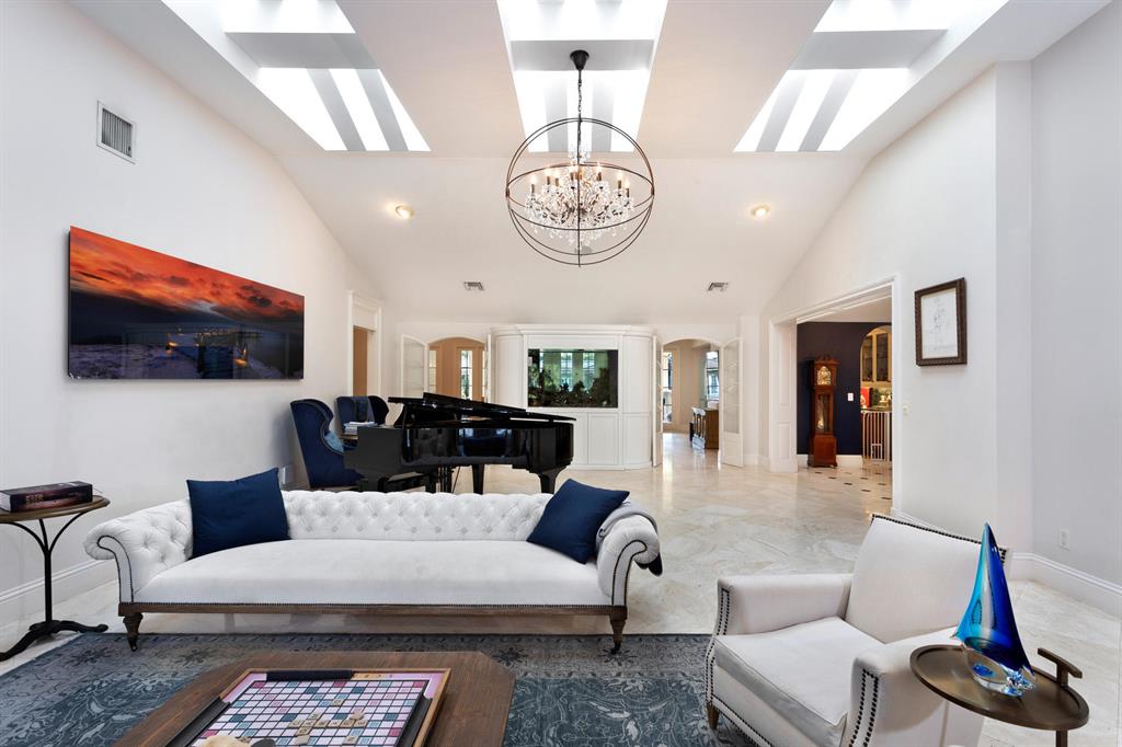 SEAGATE SEC B - Residential