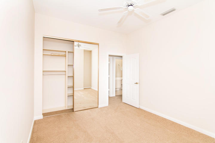 Hamptons at Maplewood - Residential Lease