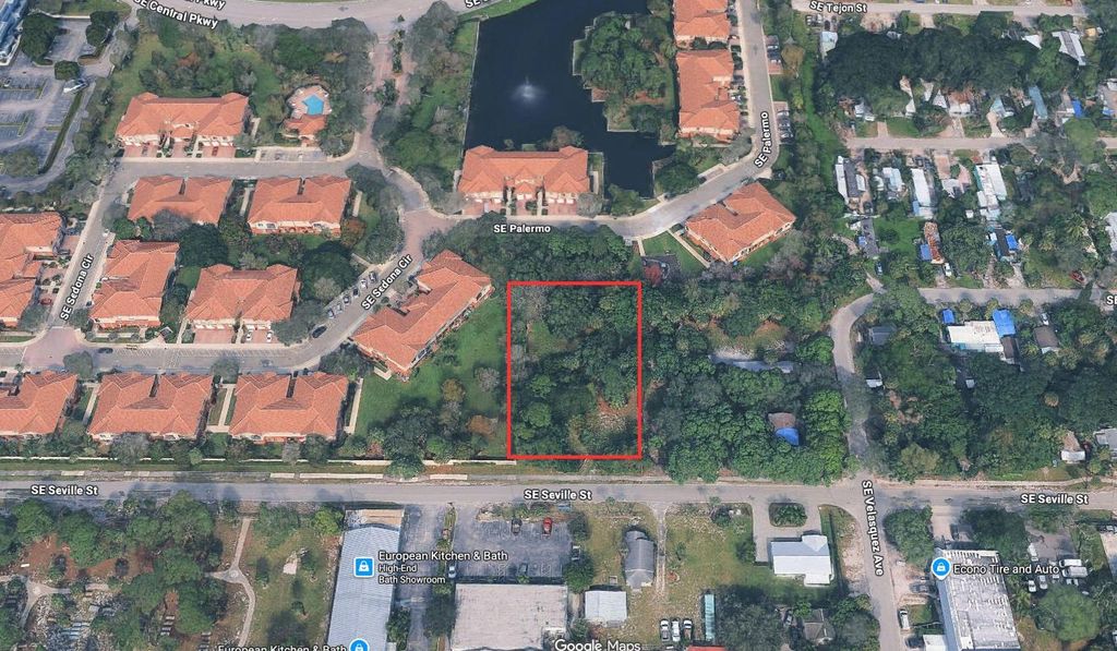 Photo of 221 SE Seville Street, Stuart, FL 34994 (MLS # R11158901)
