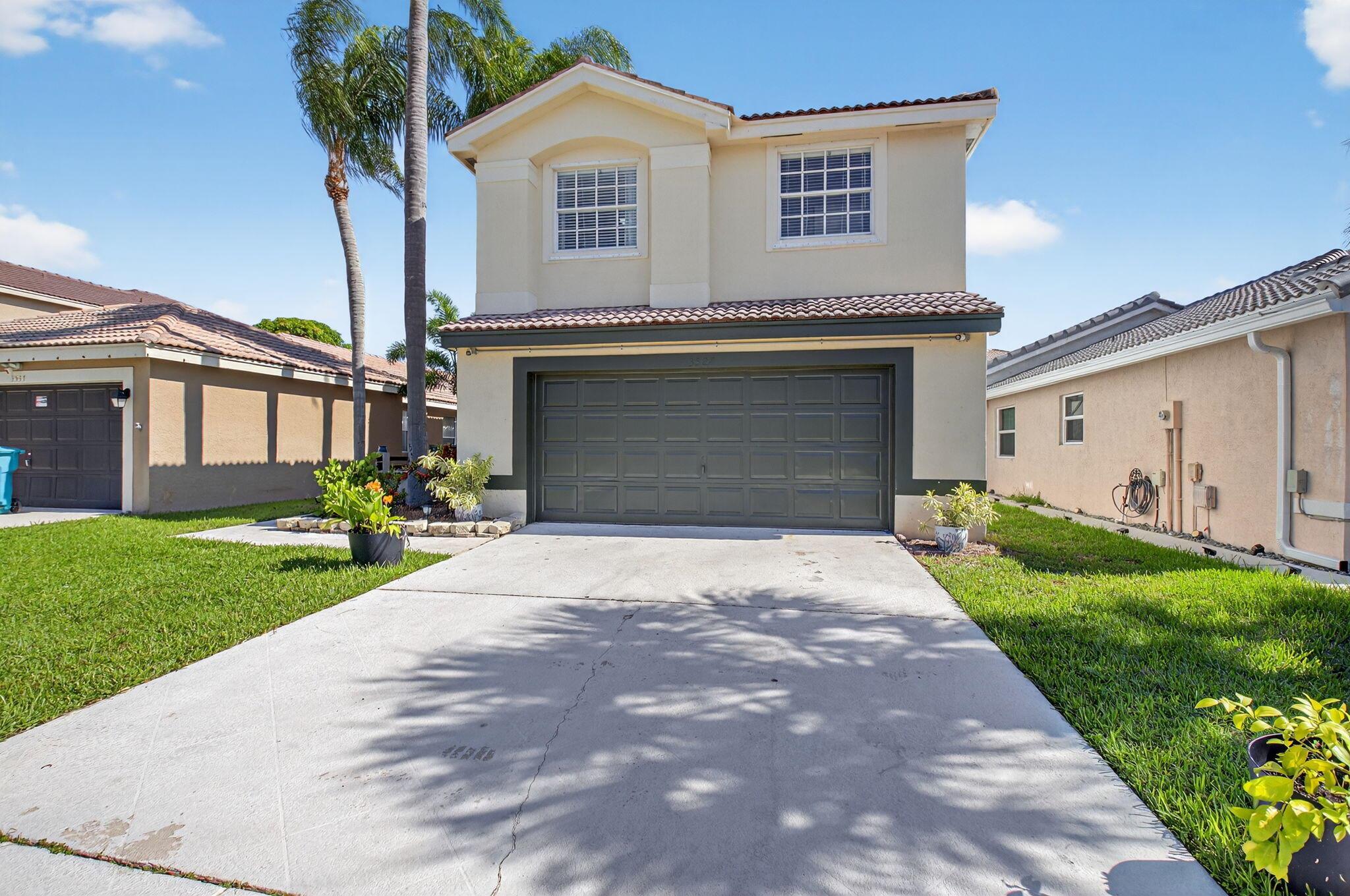 3527 Stratton Lane
