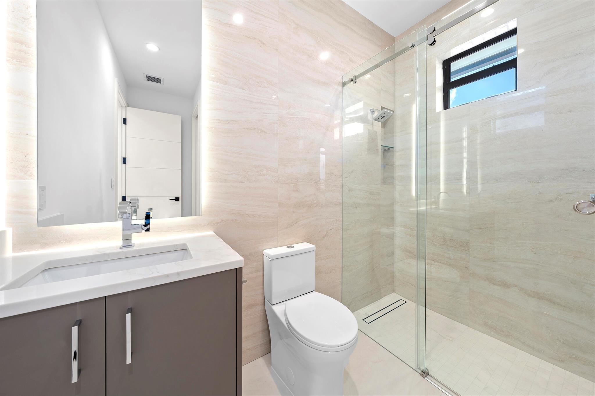 COVE 2ND SEC - Residential