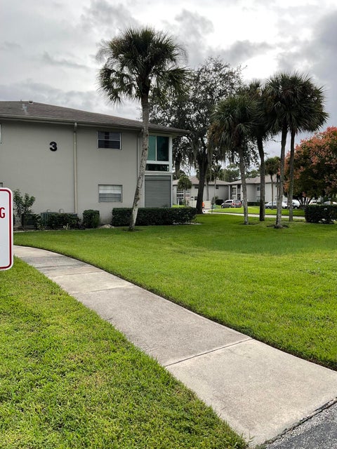 Photo of 3 Lake Vista Trail #105, Port Saint Lucie, FL 34952 (MLS # B26090574)