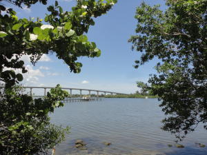 DIAMOND LAKE SUB PHASE ONE - Residential Lease