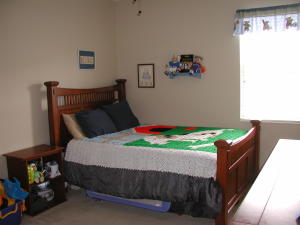 DIAMOND LAKE SUB PHASE ONE - Residential Lease