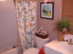 DIAMOND LAKE SUB PHASE ONE - Residential Lease