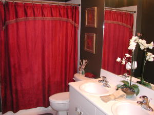 DIAMOND LAKE SUB PHASE ONE - Residential Lease