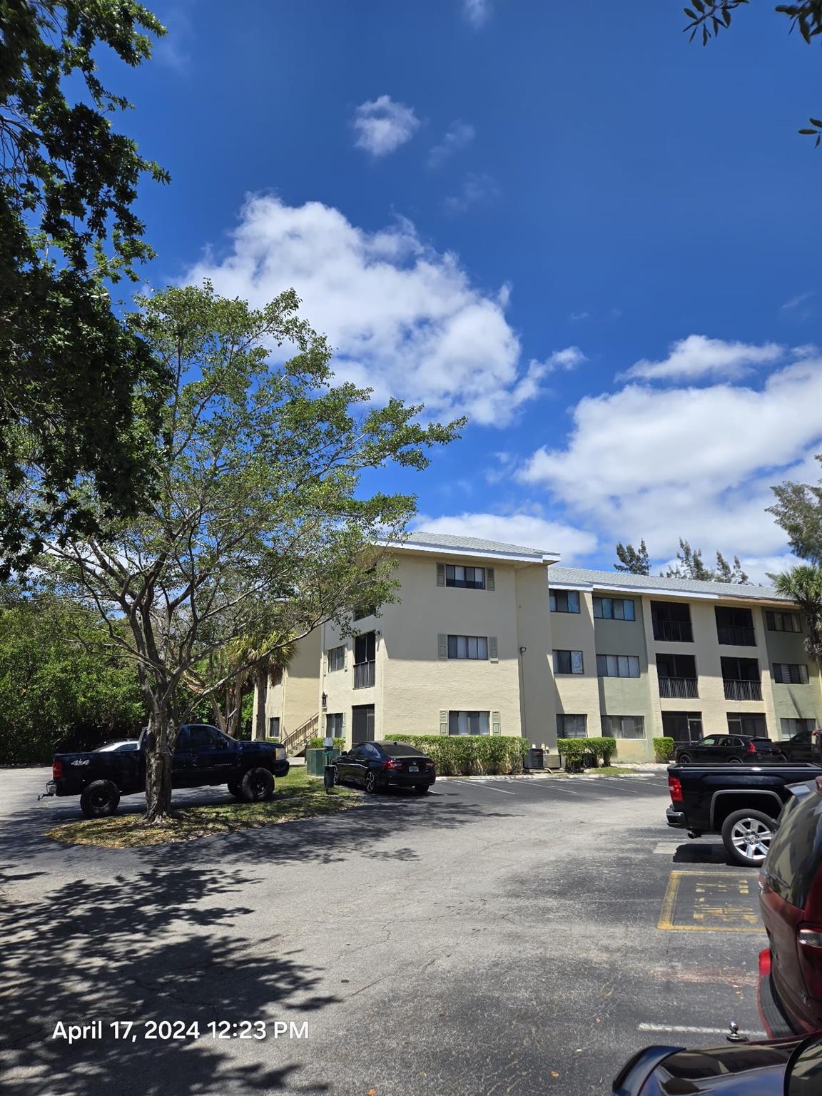 Marina Oaks Condo - Residential Lease