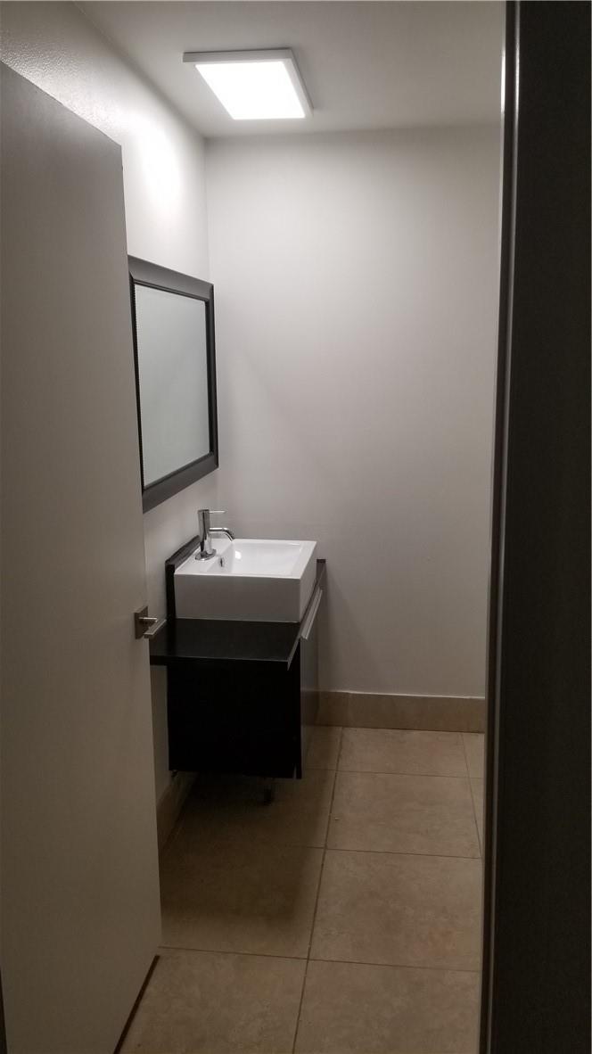 Marina Oaks Condo - Residential Lease