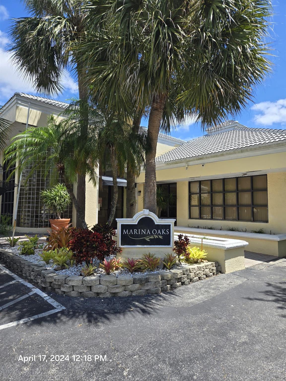 Marina Oaks Condo - Residential Lease