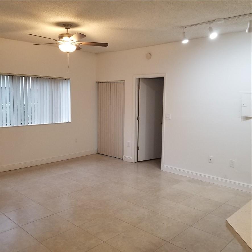 Marina Oaks Condo - Residential Lease